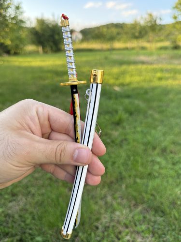 Fém Anime kulcstartó Zenitsu Nichirin